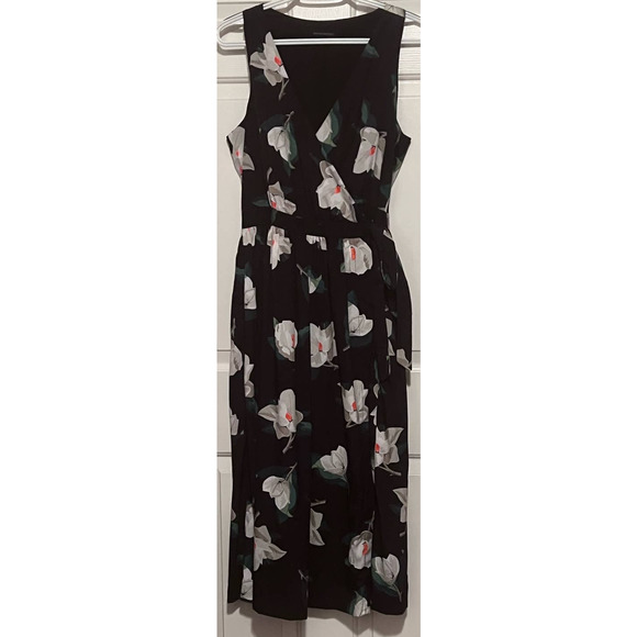Banana Republic Women's Short Sleeve Black Floral Wrap Maxi‎ Dress Size 6 - Picture 1 of 5
